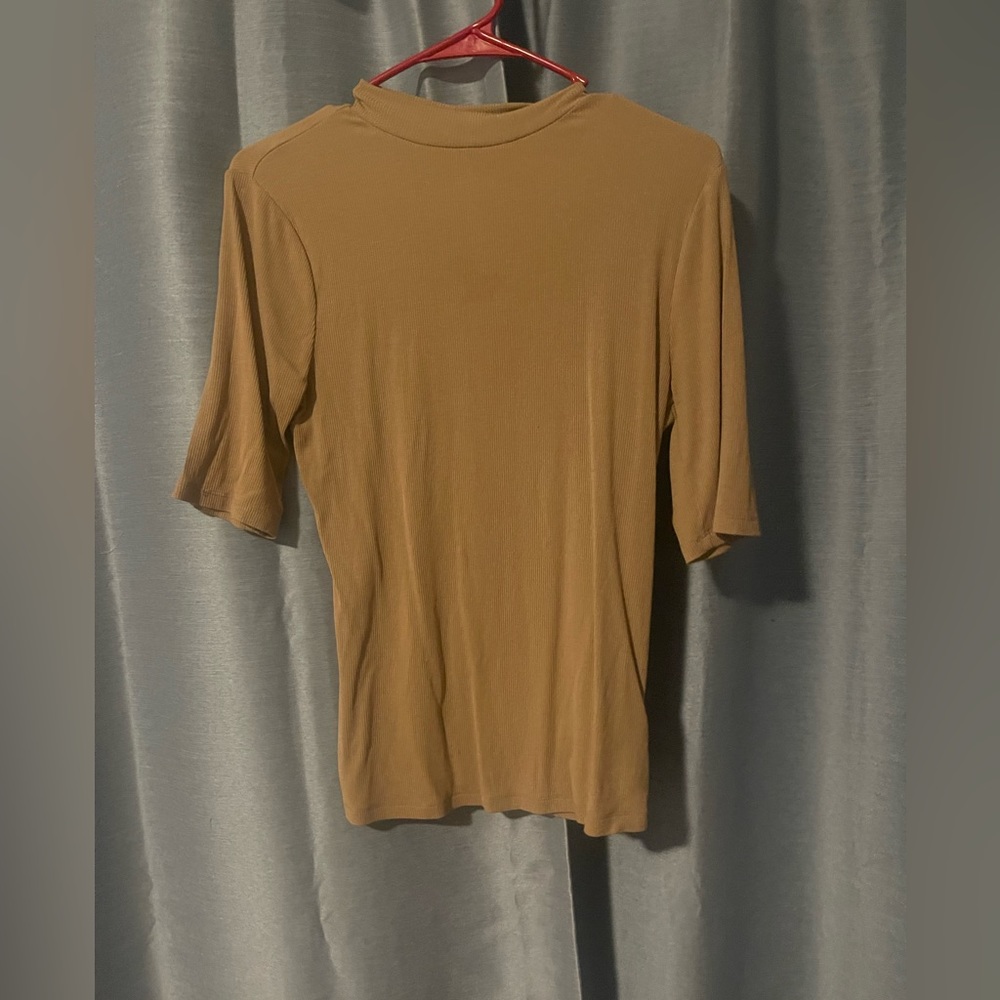 Soft turtle neck shirt
